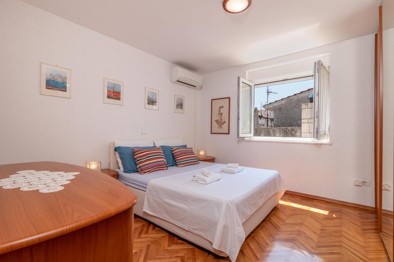 Apartment Bruno Traù Esterno foto